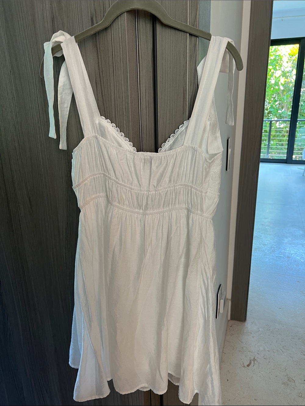 NEW $98 BLU PEPPER Nordstroms white eyelet bows mini dress M - Picture 8 of 9